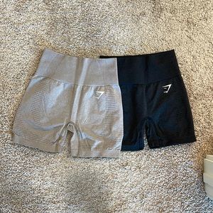 XS Gymshark Vital Seamless Bottoms - Black and Taupe